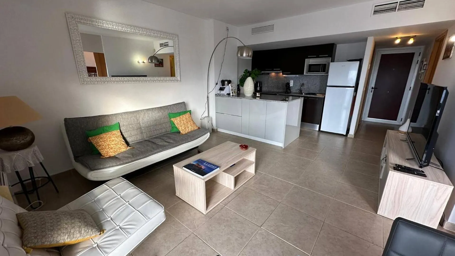 Apartamento En Roses Con Vistas Al Canal Y Piscina Španělsko