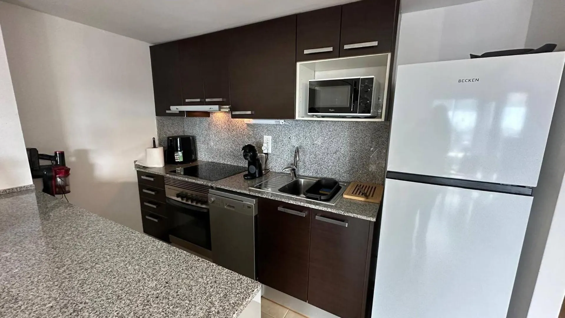 Apartamento En Roses Con Vistas Al Canal Y Piscina